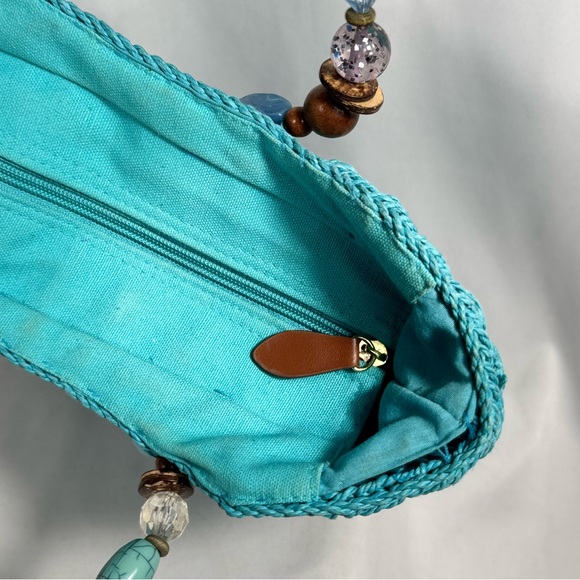 Poppie Jones blue woven straw bag with‎ beaded handles - Picture 11 of 12